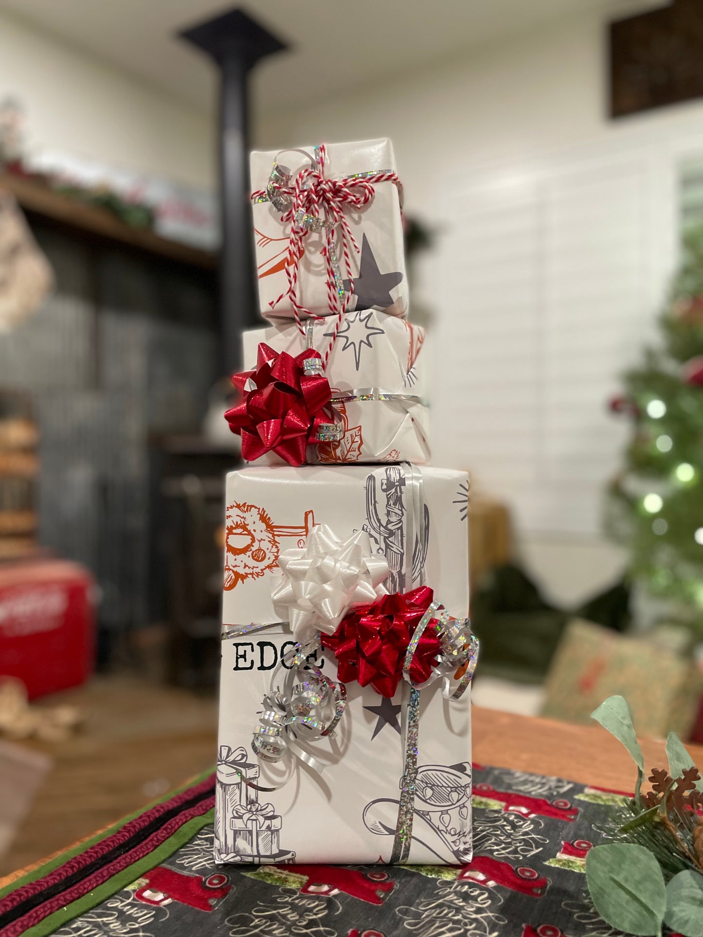 Rustic Christmas Wrapping Papers